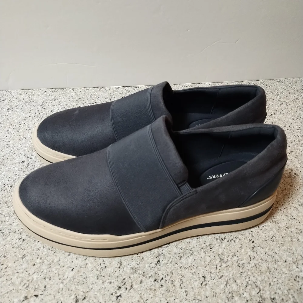 Clarks Audreigh Eve Slip-On Sneakers (Women) New Without Box, Sz 9W